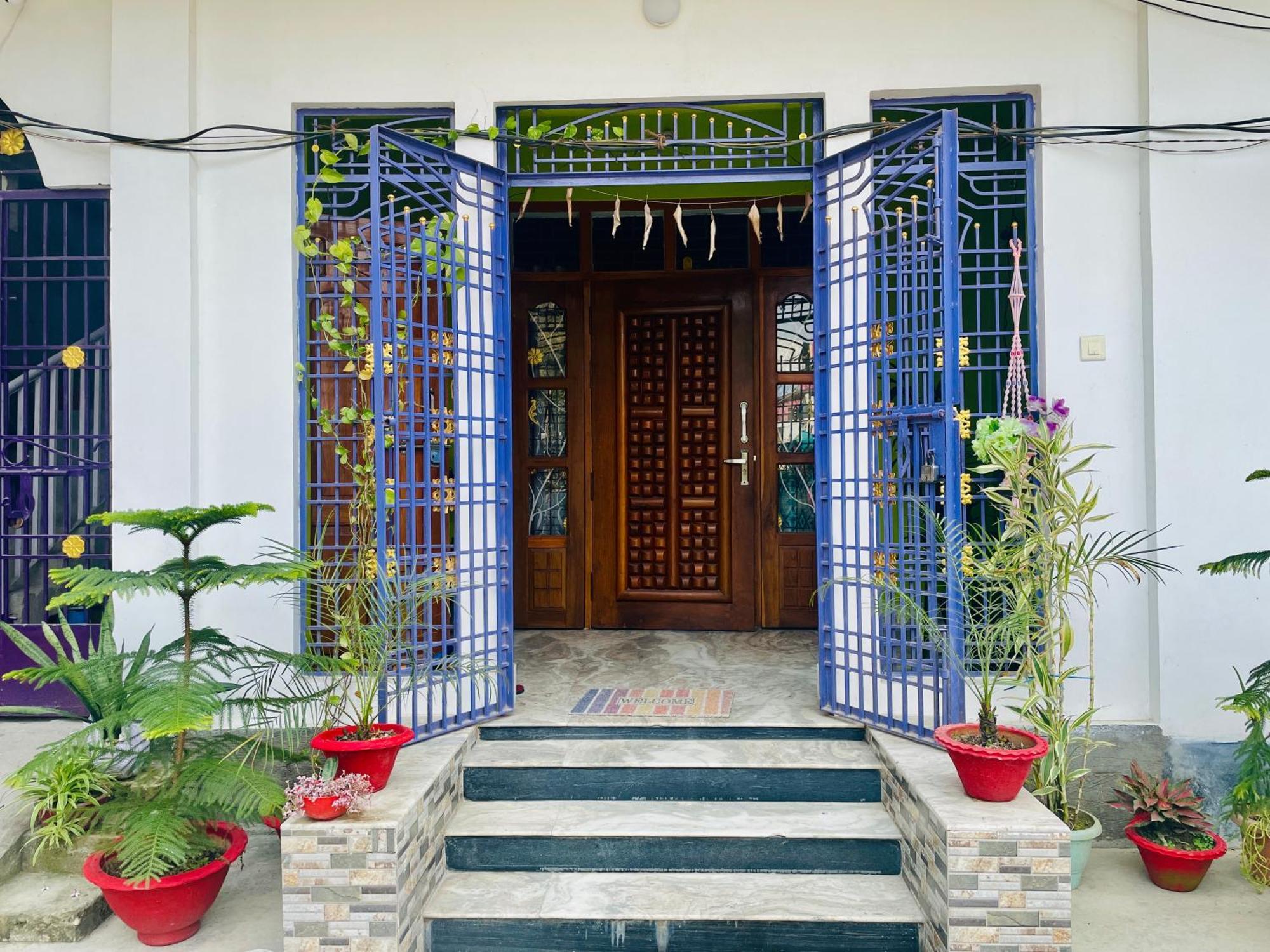 Deka'S Homestay Tezpur Екстериор снимка